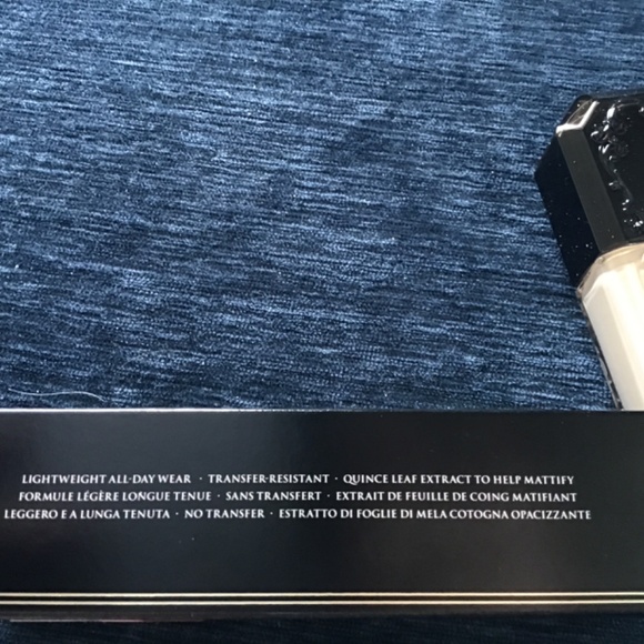 KVD Good Apple Full Coverage Serum Foundation 006 Light - Picture 3 of 3